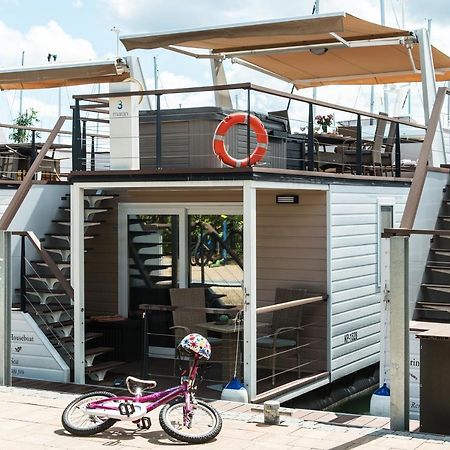 הוילה בפורטורוז Marina Luxury Houseboat Olive מראה חיצוני תמונה