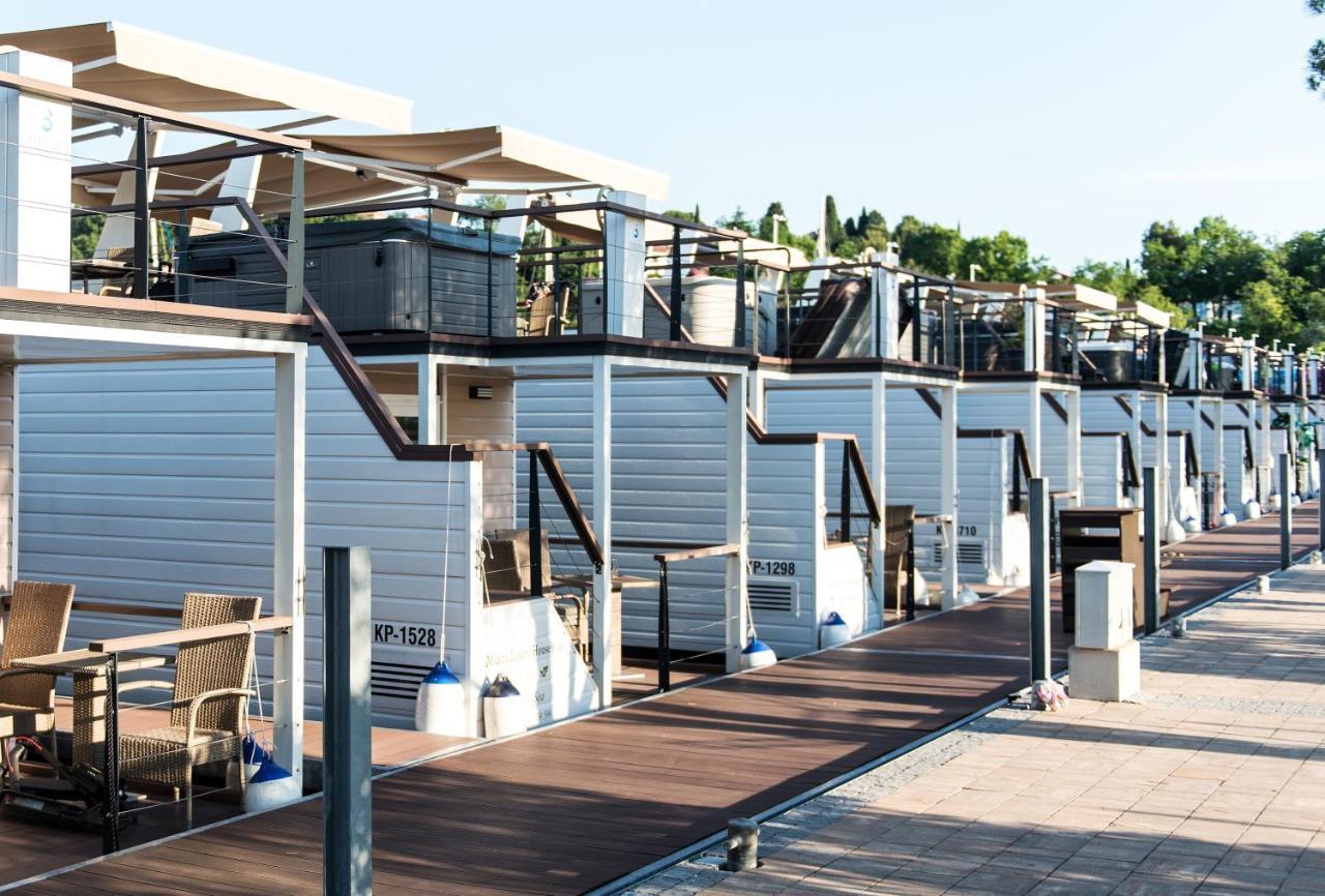 הוילה בפורטורוז Marina Luxury Houseboat Olive מראה חיצוני תמונה